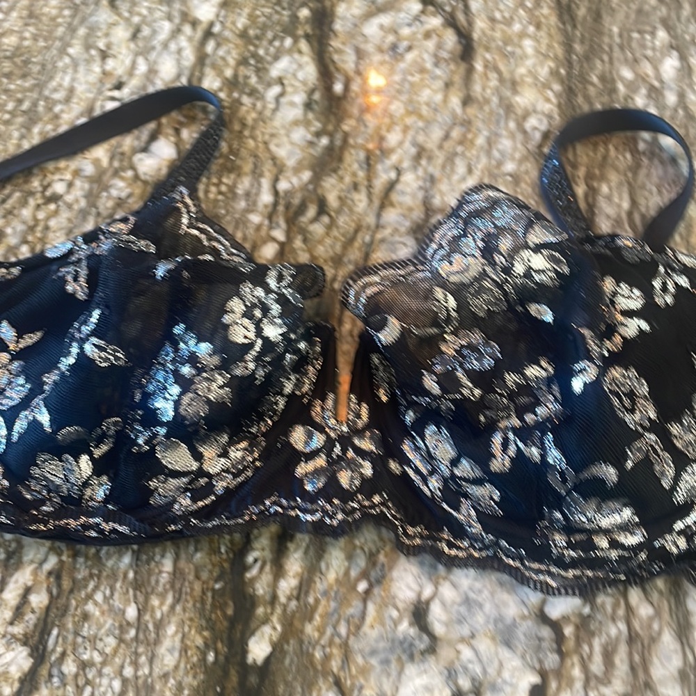 Victoria secret Bra 36d